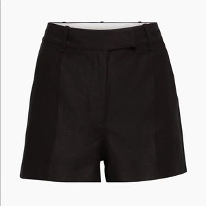 Aritzia / Wilfred Layover Linen 3" Short (Size 8) (NEW with tags)